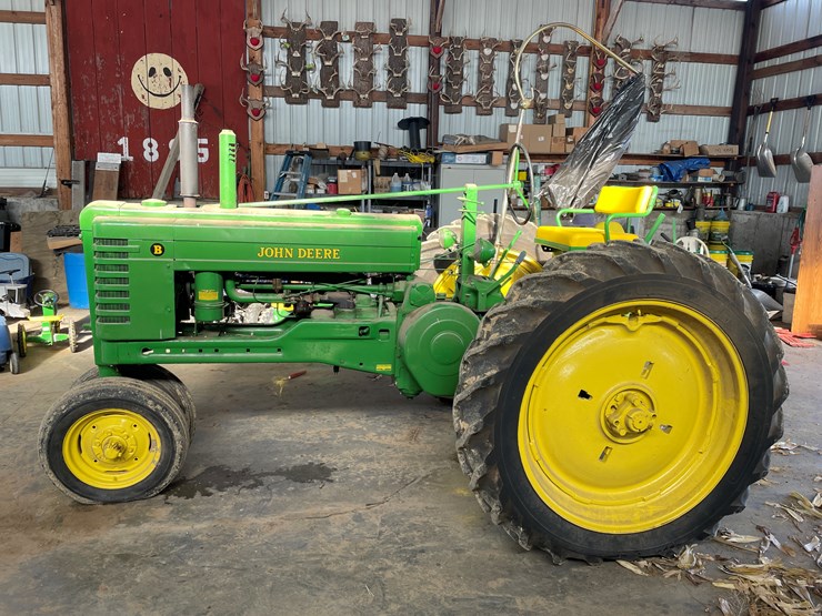 1952-john-deere-b-image-8