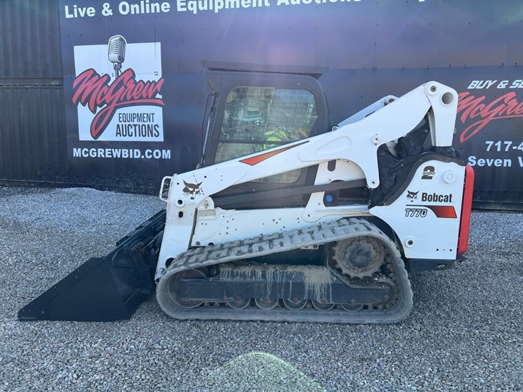 2020-bobcat-t770-image-3