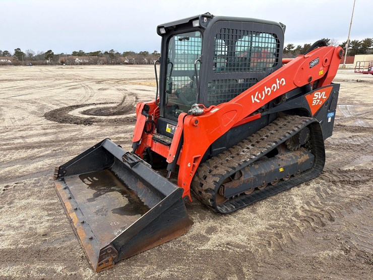 2022-kubota-svl97-2-image-2