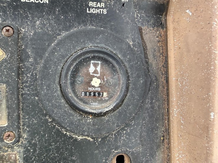 john-deere-310d-image-22