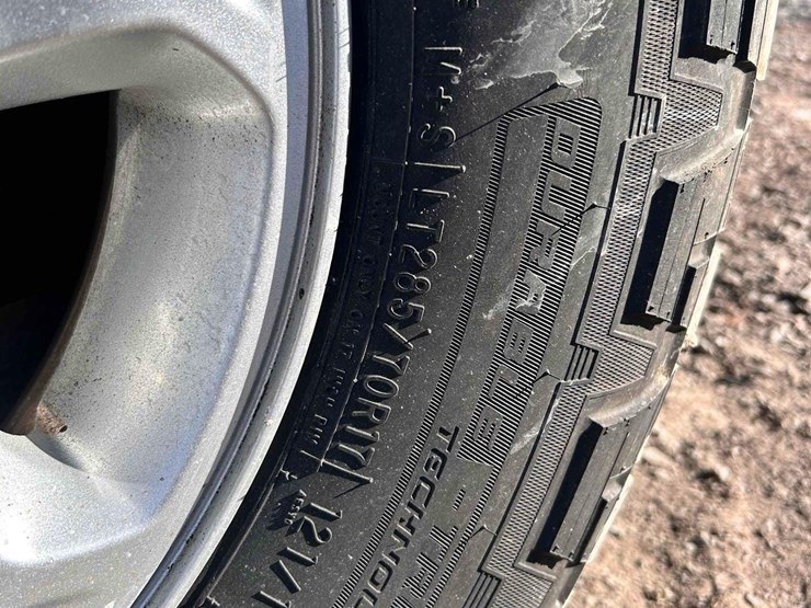 2013-ford-f350-image-12