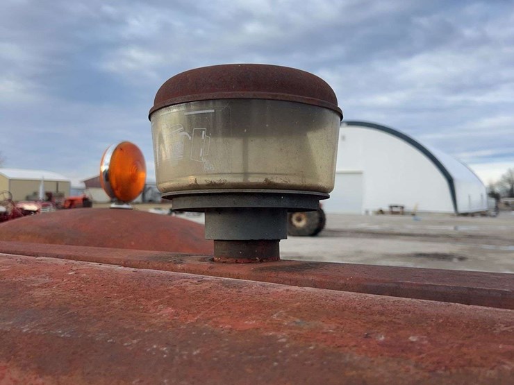 international-660-image-20