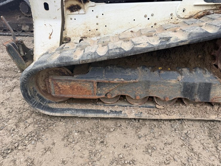 2019-bobcat-t770-image-16