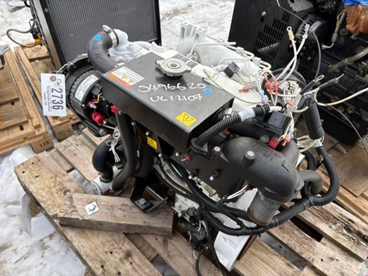 kubota-v2003-diesel-engine-image-2