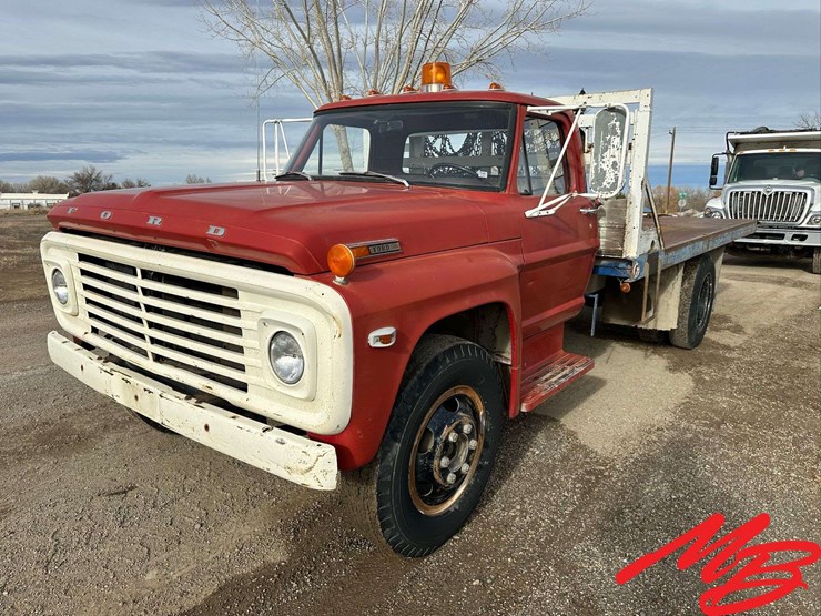 1971-ford-600-image-1