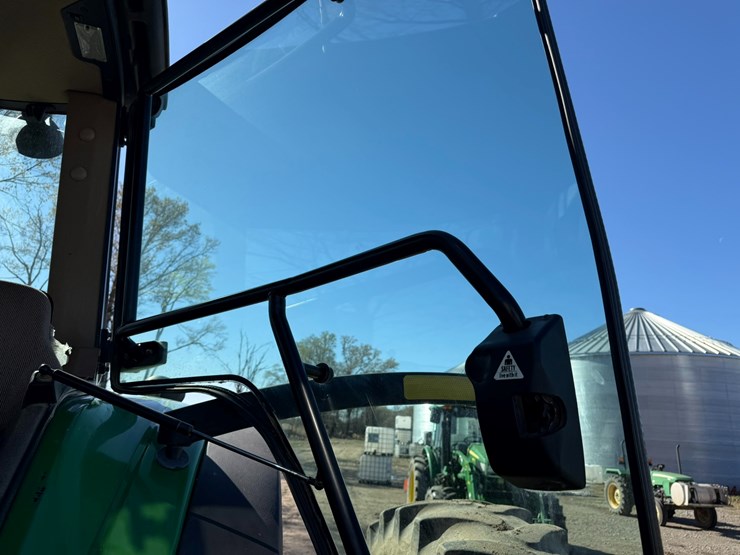 2008-john-deere-8130-image-44