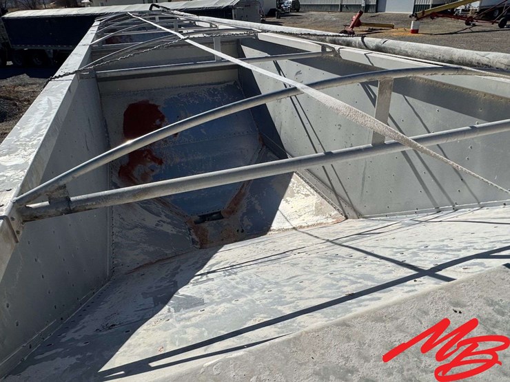 2001-wilson-grain-trailer-image-20