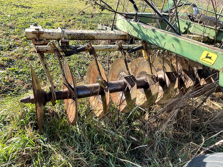 john-deere-210-image-18