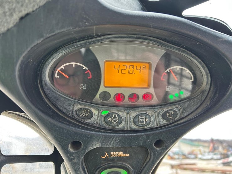 2023-bobcat-t870-image-20