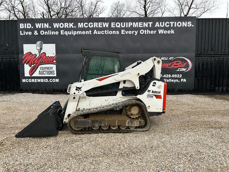 2022-bobcat-t770-image-1