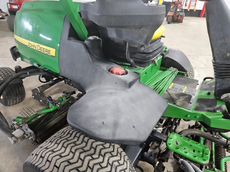 john-deere-7500-image-28