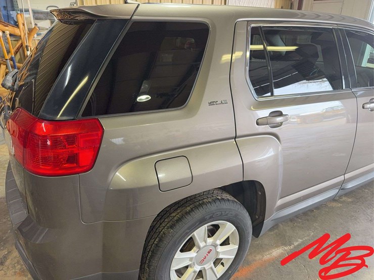 2010-gmc-terrain-sle-image-17