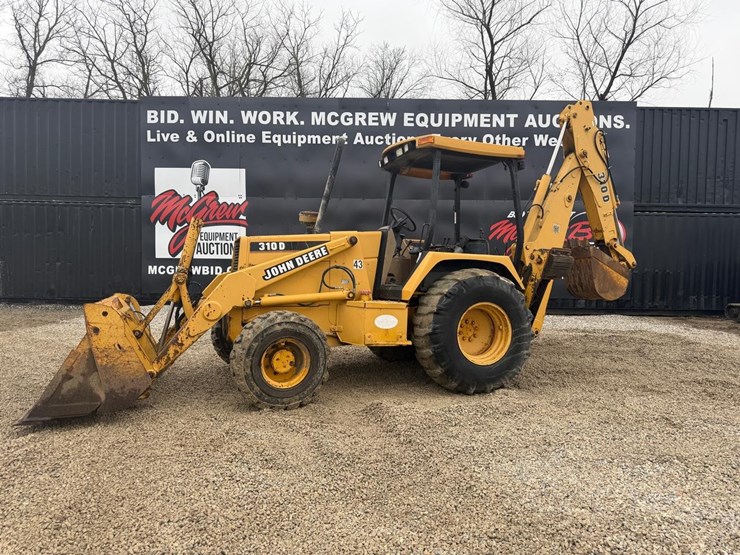 john-deere-310d-image-1