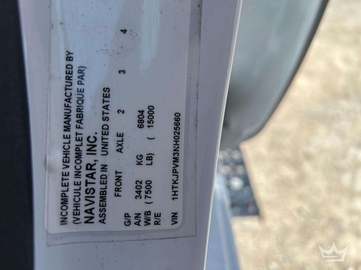 2022-chevrolet-silverado-6500hd-image-5