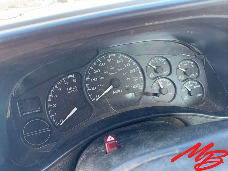 2002-chevrolet-silverado-1500-ls-image-32