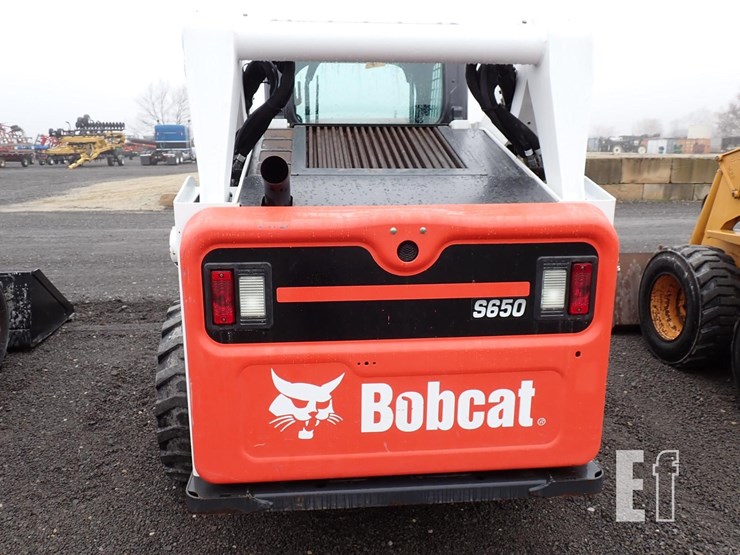 2016-bobcat-s650-image-9