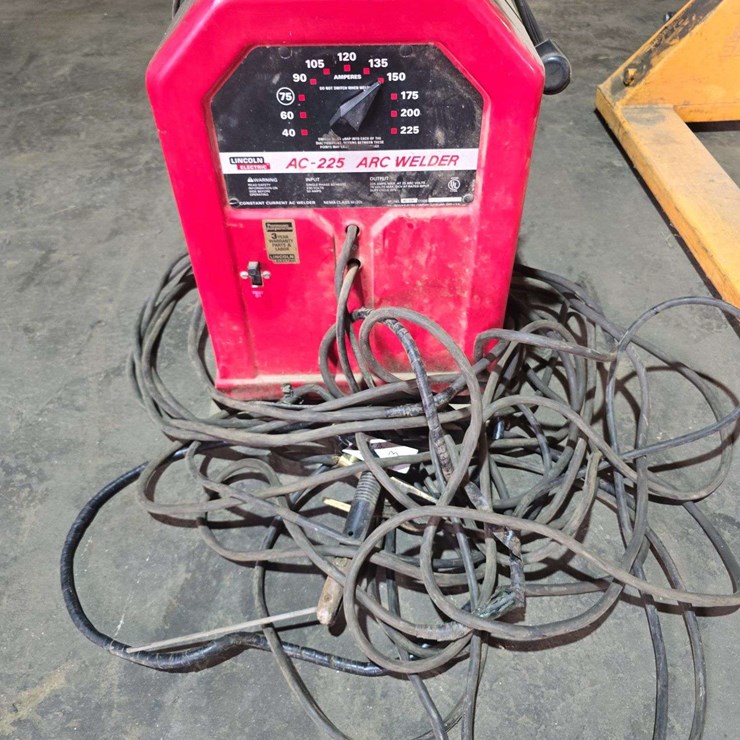 Lincoln 225 Arc Welder