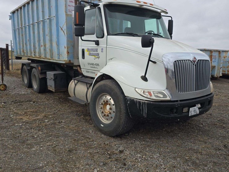 2006-international-8600-image-4