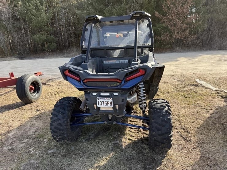 2021-polaris-rzr-1000-utv-premium-image-5