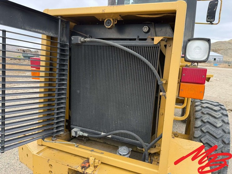 1994-caterpillar-928f-image-43