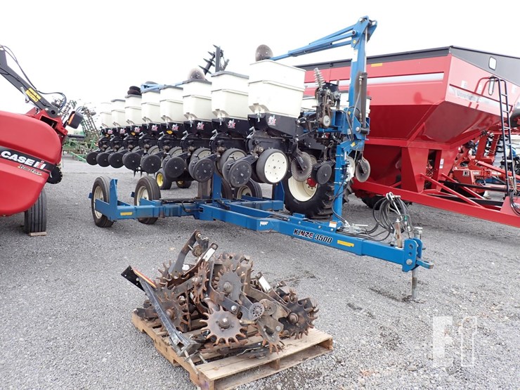 kinze-3500-image-2