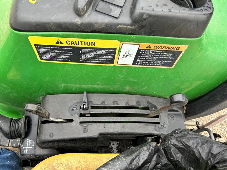 john-deere-4520-image-25