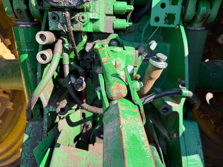 2007-john-deere-8230-image-24