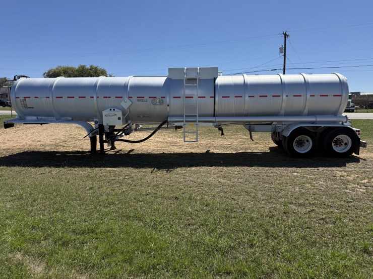 2013-profab-200bbl-crude-tanker-image-8