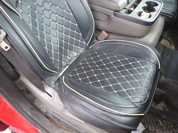 2019-chevrolet-silverado-3500hd-image-38