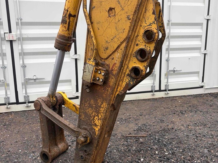 komatsu-pc228us-lc-image-8