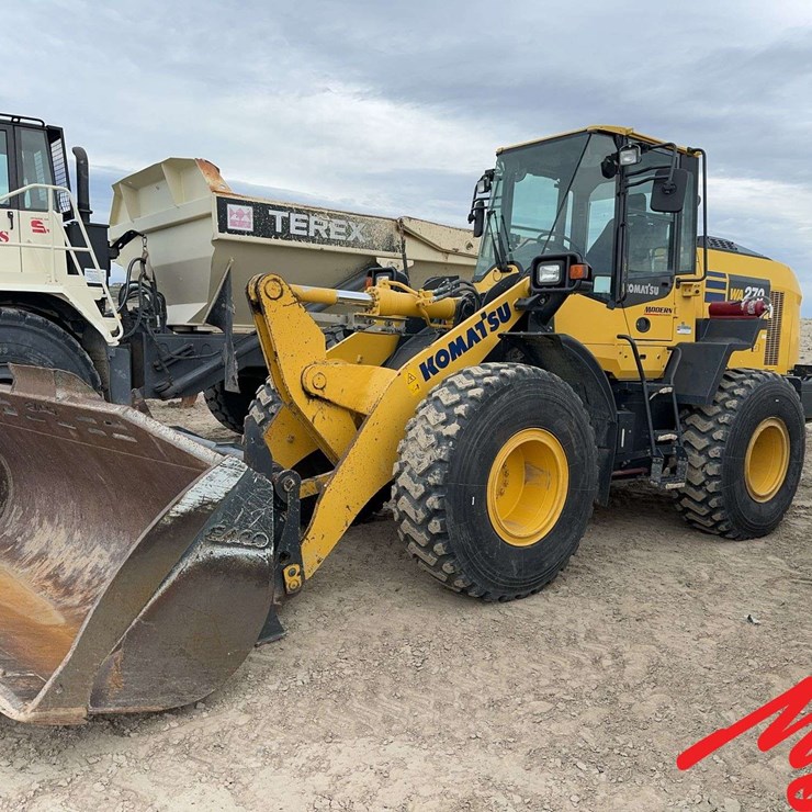 KOMATSU WA270