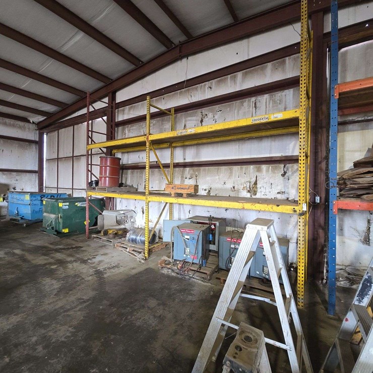 18ft of pallet racking