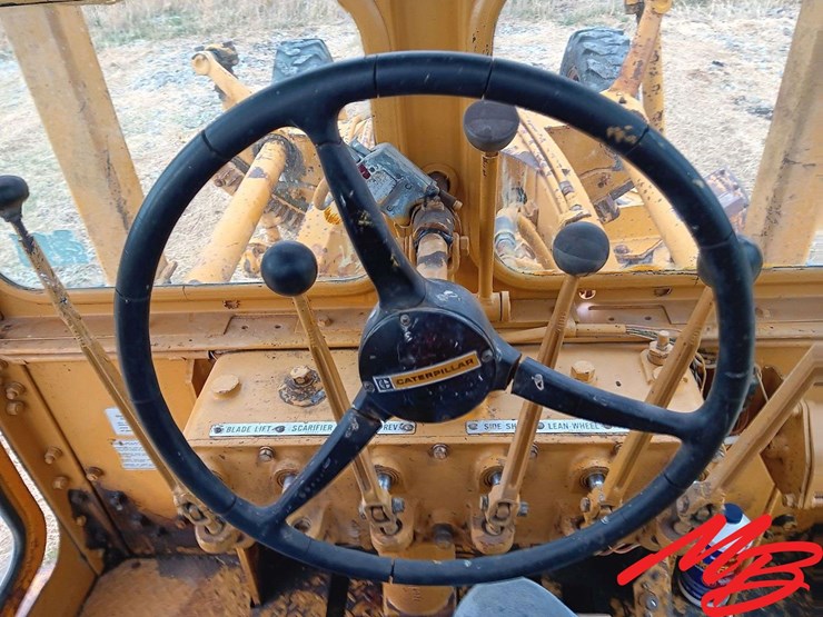 caterpillar-120-image-4