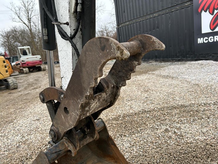 2019-bobcat-e55-image-9