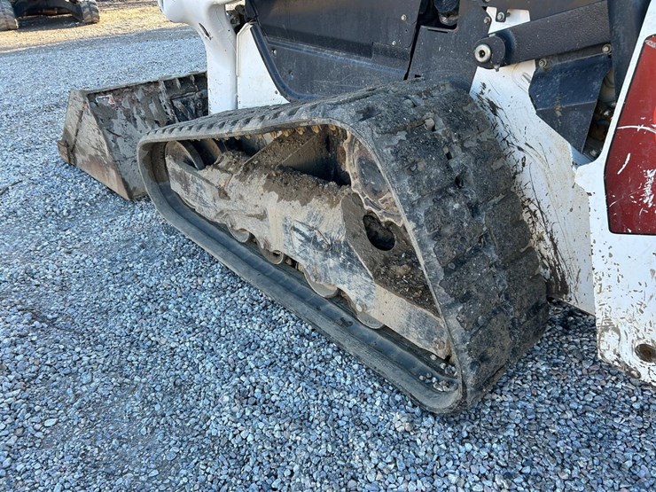 2021-bobcat-t76-image-17