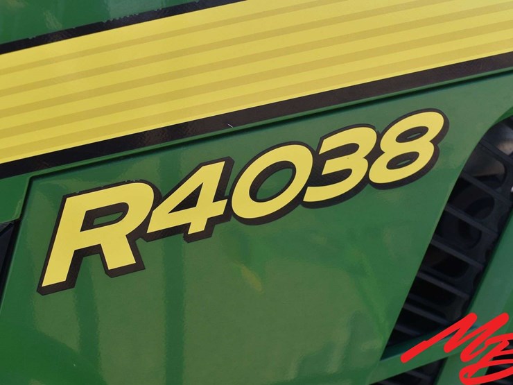 2018-john-deere-r4038-image-54