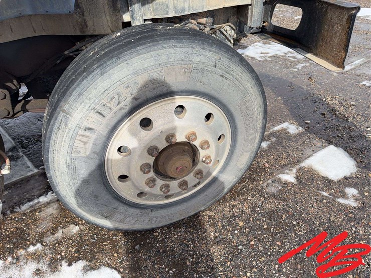 2004-international-7600-image-17