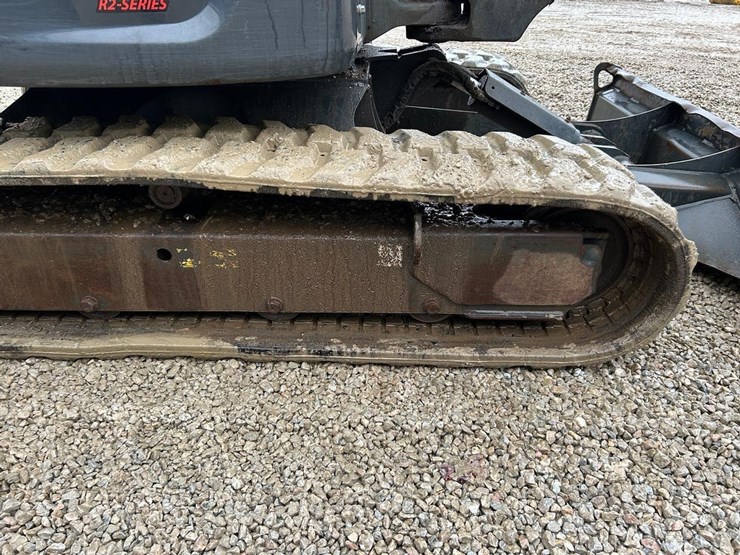 2020-bobcat-e42-image-14