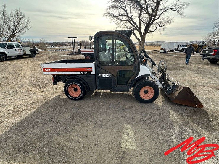 2005-bobcat-toolcat-5600-image-4