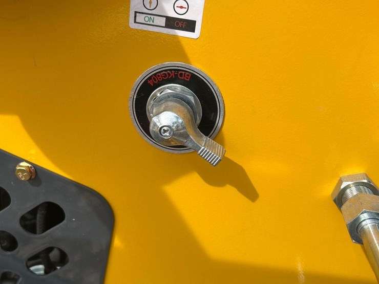 2025-sdlanch-sdll60-mini-crawler-skid-steer-image-7