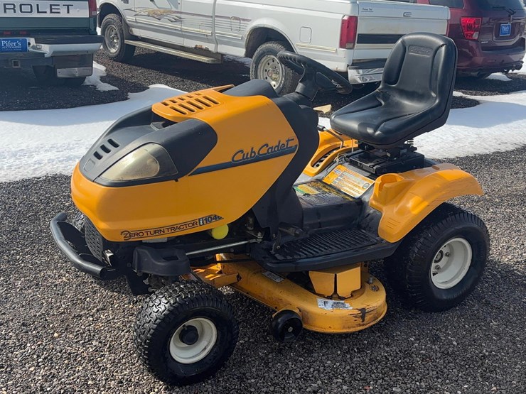 cub-cadet-i1046-image-1