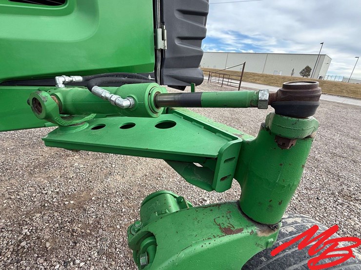 2011-john-deere-r450-image-12
