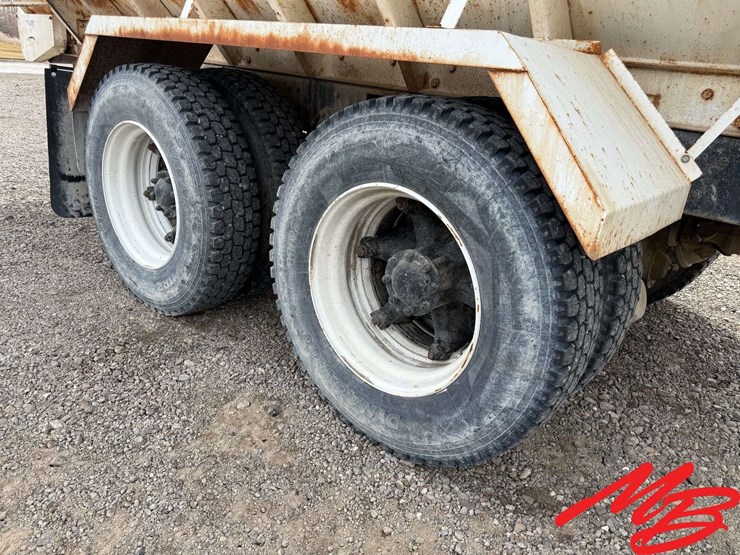 1976-star-350-image-11