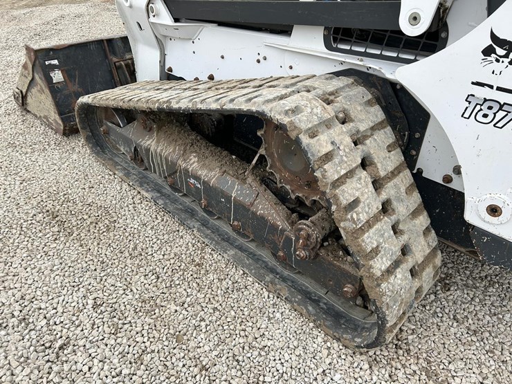 2023-bobcat-t870-image-16