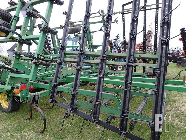 john-deere-726-image-14