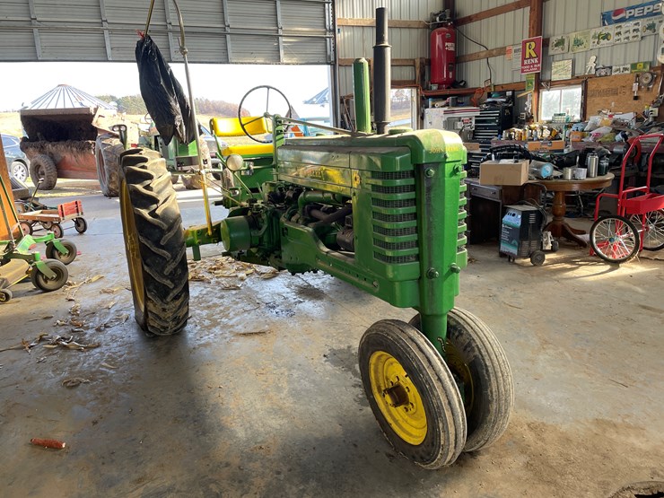 1952-john-deere-b-image-3