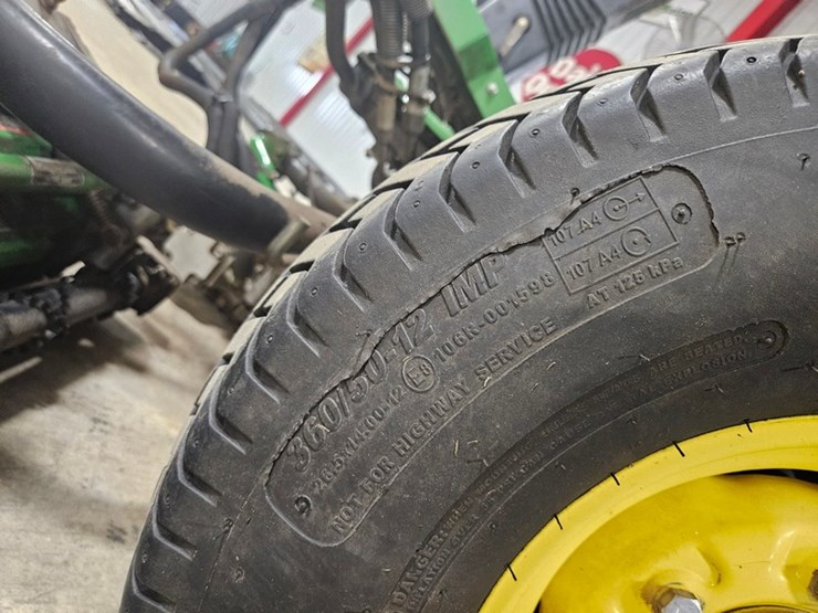john-deere-7500-image-33