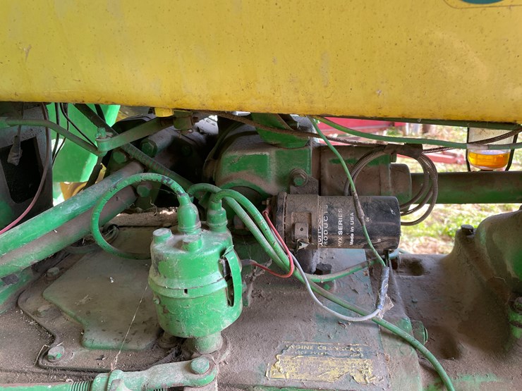 john-deere-630-image-24