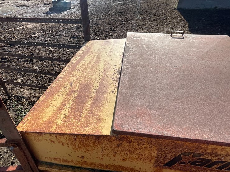 #6053-•-farmstar-double-sided-creep-feeder-image-10