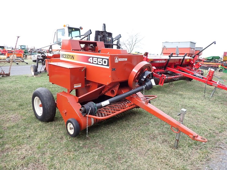 hesston-4550-image-2